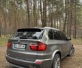 Серый БМВ Х5, объемом двигателя 3 л и пробегом 330 тыс. км за 13500 $, фото 2 на Automoto.ua