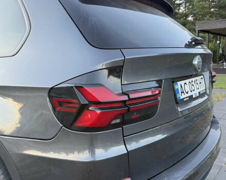 Сірий БМВ Х5, об'ємом двигуна 2.98 л та пробігом 244 тис. км за 17000 $, фото 3 на Automoto.ua