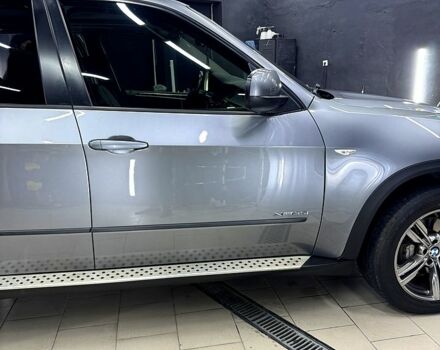 БМВ Х5 2011 в Житомире на Automoto.ua Серый БМВ Х5, объемом двигателя 3 л и пробегом 250 тыс. км за 16500 $, фото 5 на Automoto.ua