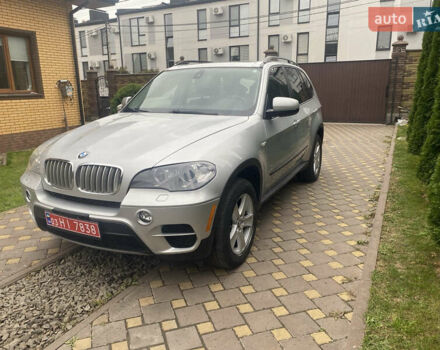 Серый БМВ Х5, объемом двигателя 2.98 л и пробегом 190 тыс. км за 14850 $, фото 4 на Automoto.ua