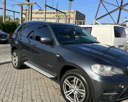 БМВ Х5 2011 в Черновцах на Automoto.ua Серый БМВ Х5, объемом двигателя 3 л и пробегом 247 тыс. км за 18000 $, фото 7 на Automoto.ua