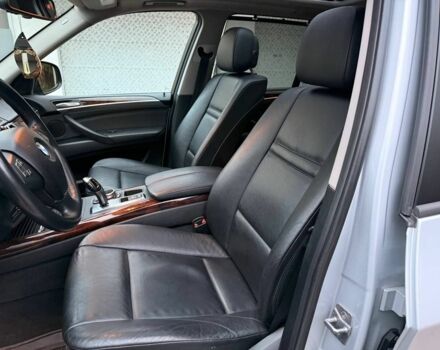 Серый БМВ Х5, объемом двигателя 3 л и пробегом 168 тыс. км за 12300 $, фото 14 на Automoto.ua