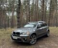 Серый БМВ Х5, объемом двигателя 3 л и пробегом 330 тыс. км за 13500 $, фото 6 на Automoto.ua