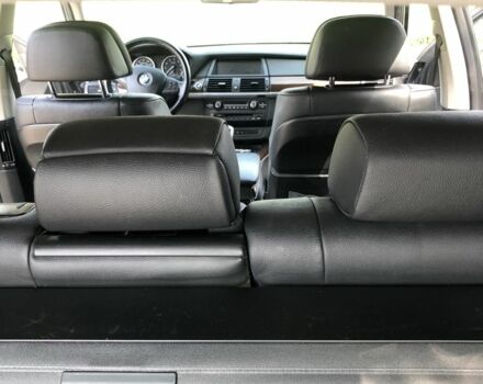 Серый БМВ Х5, объемом двигателя 3 л и пробегом 265 тыс. км за 14400 $, фото 3 на Automoto.ua