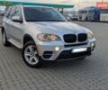 Серый БМВ Х5, объемом двигателя 3 л и пробегом 264 тыс. км за 18150 $, фото 1 на Automoto.ua