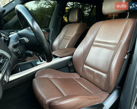 Серый БМВ Х5, объемом двигателя 2.99 л и пробегом 225 тыс. км за 15999 $, фото 16 на Automoto.ua