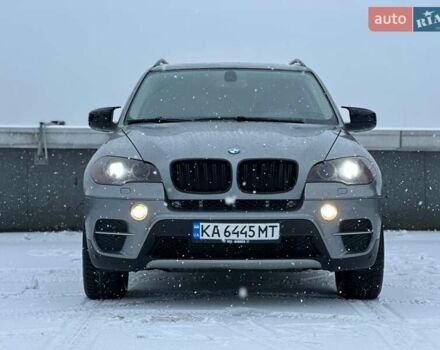 Сірий БМВ Х5, об'ємом двигуна 3 л та пробігом 304 тис. км за 11990 $, фото 2 на Automoto.ua