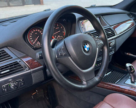 Серый БМВ Х5, объемом двигателя 3 л и пробегом 221 тыс. км за 21531 $, фото 31 на Automoto.ua