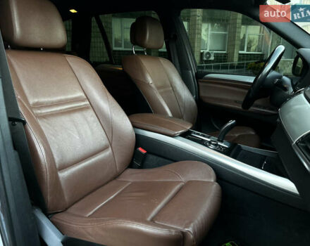 Серый БМВ Х5, объемом двигателя 2.99 л и пробегом 225 тыс. км за 15999 $, фото 19 на Automoto.ua