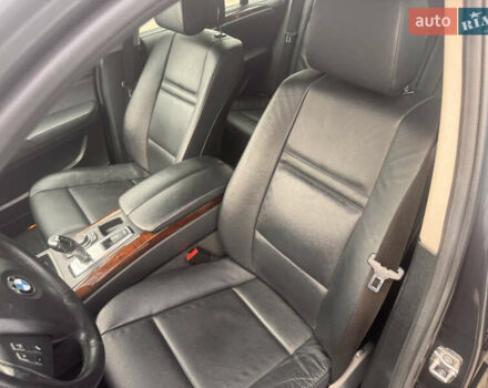Серый БМВ Х5, объемом двигателя 2.98 л и пробегом 214 тыс. км за 15500 $, фото 13 на Automoto.ua