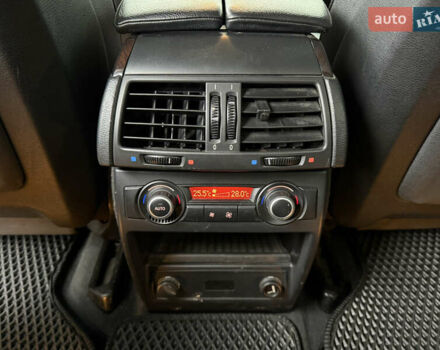 Серый БМВ Х5, объемом двигателя 2.98 л и пробегом 180 тыс. км за 12500 $, фото 11 на Automoto.ua