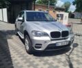 Серый БМВ Х5, объемом двигателя 3 л и пробегом 264 тыс. км за 18150 $, фото 1 на Automoto.ua