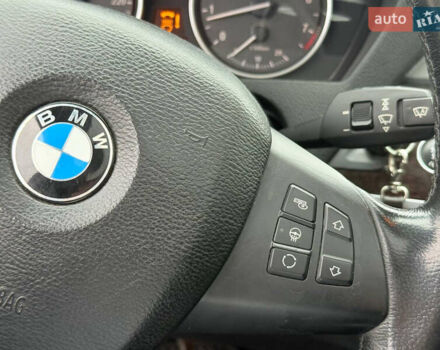 Сірий БМВ Х5, об'ємом двигуна 2.98 л та пробігом 10 тис. км за 12500 $, фото 22 на Automoto.ua