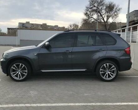 Серый БМВ Х5, объемом двигателя 3.5 л и пробегом 330 тыс. км за 14500 $, фото 1 на Automoto.ua