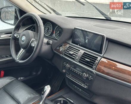 Сірий БМВ Х5, об'ємом двигуна 3 л та пробігом 304 тис. км за 11990 $, фото 50 на Automoto.ua