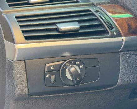 Серый БМВ Х5, объемом двигателя 3 л и пробегом 211 тыс. км за 8500 $, фото 15 на Automoto.ua