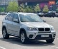 Серый БМВ Х5, объемом двигателя 3 л и пробегом 219 тыс. км за 14999 $, фото 1 на Automoto.ua