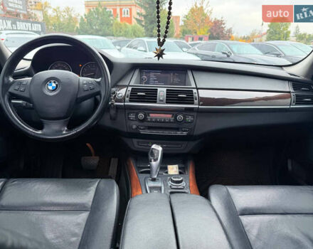 Сірий БМВ Х5, об'ємом двигуна 2.98 л та пробігом 10 тис. км за 12500 $, фото 18 на Automoto.ua