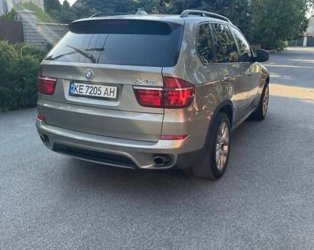 Сірий БМВ Х5, об'ємом двигуна 2.98 л та пробігом 262 тис. км за 13900 $, фото 5 на Automoto.ua