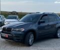 Серый БМВ Х5, объемом двигателя 3 л и пробегом 304 тыс. км за 14390 $, фото 1 на Automoto.ua
