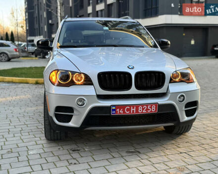 Серый БМВ Х5, объемом двигателя 3 л и пробегом 287 тыс. км за 15500 $, фото 5 на Automoto.ua