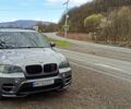 Серый БМВ Х5, объемом двигателя 3 л и пробегом 295 тыс. км за 21300 $, фото 34 на Automoto.ua