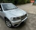 Серый БМВ Х5, объемом двигателя 2.99 л и пробегом 218 тыс. км за 15500 $, фото 1 на Automoto.ua