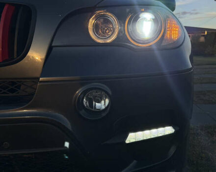 Сірий БМВ Х5, об'ємом двигуна 2.98 л та пробігом 244 тис. км за 17000 $, фото 18 на Automoto.ua