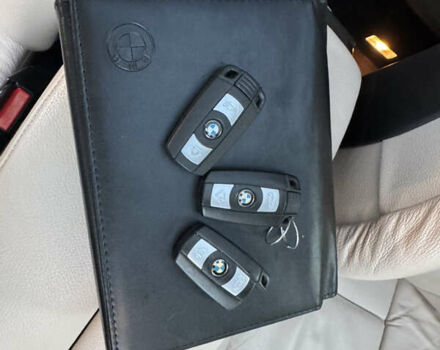 Серый БМВ Х5, объемом двигателя 3 л и пробегом 287 тыс. км за 15500 $, фото 52 на Automoto.ua