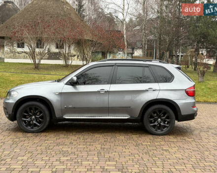 Серый БМВ Х5, объемом двигателя 2.98 л и пробегом 180 тыс. км за 12500 $, фото 5 на Automoto.ua
