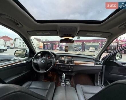 Сірий БМВ Х5, об'ємом двигуна 2.99 л та пробігом 320 тис. км за 14950 $, фото 10 на Automoto.ua