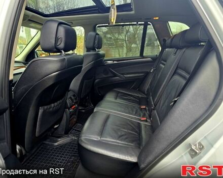 Серый БМВ Х5, объемом двигателя 3 л и пробегом 169 тыс. км за 13500 $, фото 6 на Automoto.ua