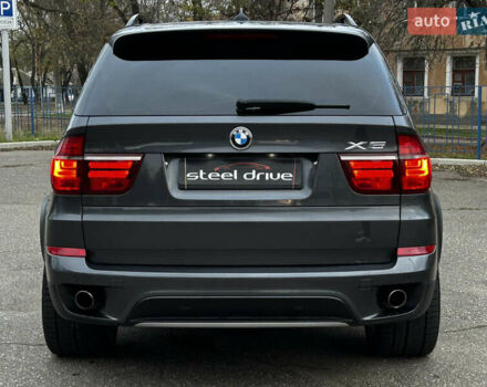 Сірий БМВ Х5, об'ємом двигуна 3 л та пробігом 226 тис. км за 18999 $, фото 3 на Automoto.ua