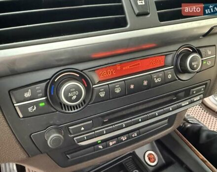 Серый БМВ Х5, объемом двигателя 3 л и пробегом 320 тыс. км за 16900 $, фото 60 на Automoto.ua