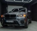 Сірий БМВ Х5, об'ємом двигуна 3 л та пробігом 180 тис. км за 23800 $, фото 1 на Automoto.ua