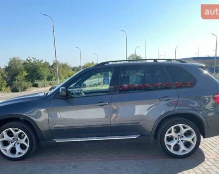 БМВ Х5 2012 в Жмеренке на Automoto.ua Серый БМВ Х5, объемом двигателя 3 л и пробегом 285 тыс. км за 17000 $, фото 40 на Automoto.ua