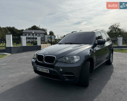Серый БМВ Х5, объемом двигателя 2.99 л и пробегом 288 тыс. км за 17999 $, фото 1 на Automoto.ua