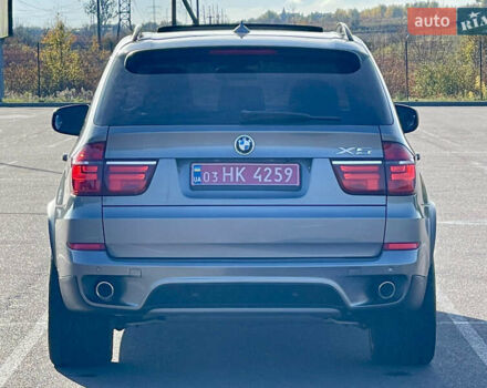 Серый БМВ Х5, объемом двигателя 3 л и пробегом 328 тыс. км за 16999 $, фото 4 на Automoto.ua