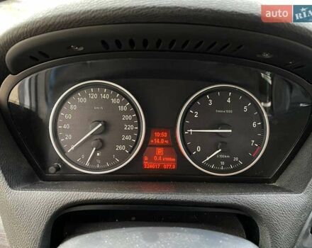 Серый БМВ Х5, объемом двигателя 2.98 л и пробегом 324 тыс. км за 12900 $, фото 13 на Automoto.ua