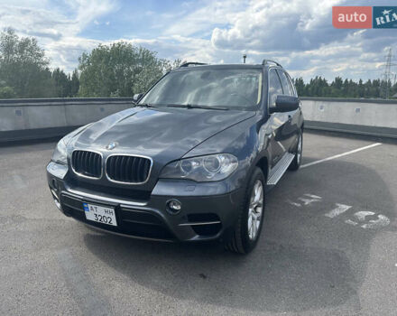 Серый БМВ Х5, объемом двигателя 3 л и пробегом 220 тыс. км за 16500 $, фото 5 на Automoto.ua