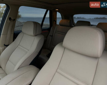 Сірий БМВ Х5, об'ємом двигуна 2.98 л та пробігом 241 тис. км за 17400 $, фото 16 на Automoto.ua