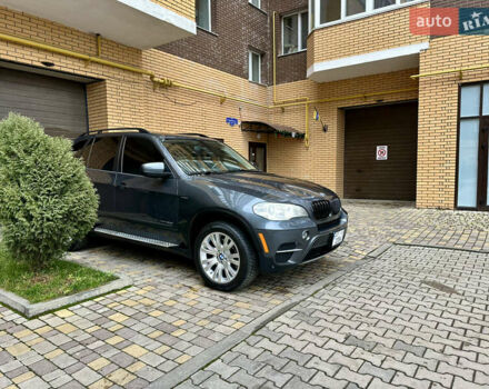 Серый БМВ Х5, объемом двигателя 2.99 л и пробегом 253 тыс. км за 15900 $, фото 6 на Automoto.ua