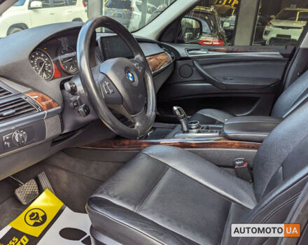 Серый БМВ Х5, объемом двигателя 3 л и пробегом 320 тыс. км за 19800 $, фото 7 на Automoto.ua