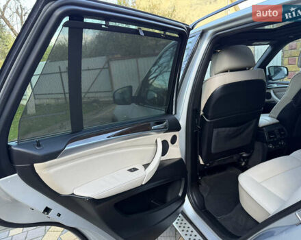 Серый БМВ Х5, объемом двигателя 3 л и пробегом 226 тыс. км за 16500 $, фото 9 на Automoto.ua