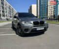 Серый БМВ Х5, объемом двигателя 3 л и пробегом 160 тыс. км за 22000 $, фото 1 на Automoto.ua