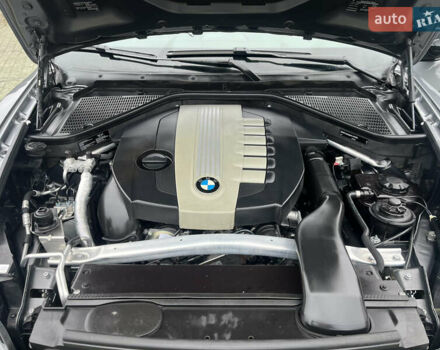Серый БМВ Х5, объемом двигателя 3 л и пробегом 242 тыс. км за 18450 $, фото 36 на Automoto.ua