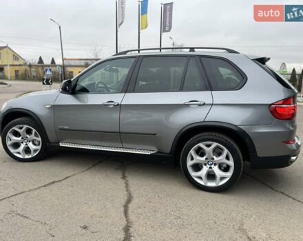 Серый БМВ Х5, объемом двигателя 3 л и пробегом 242 тыс. км за 18450 $, фото 6 на Automoto.ua