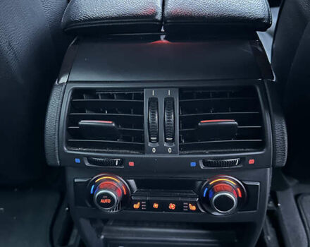 Серый БМВ Х5, объемом двигателя 2.98 л и пробегом 306 тыс. км за 11950 $, фото 16 на Automoto.ua