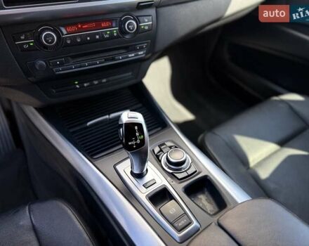 Серый БМВ Х5, объемом двигателя 3 л и пробегом 253 тыс. км за 15700 $, фото 37 на Automoto.ua