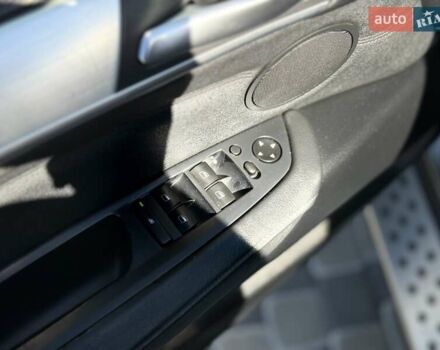 Серый БМВ Х5, объемом двигателя 3 л и пробегом 253 тыс. км за 15700 $, фото 25 на Automoto.ua